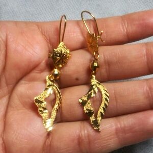 Elegant 24k Gold Plated Leaf Earrings